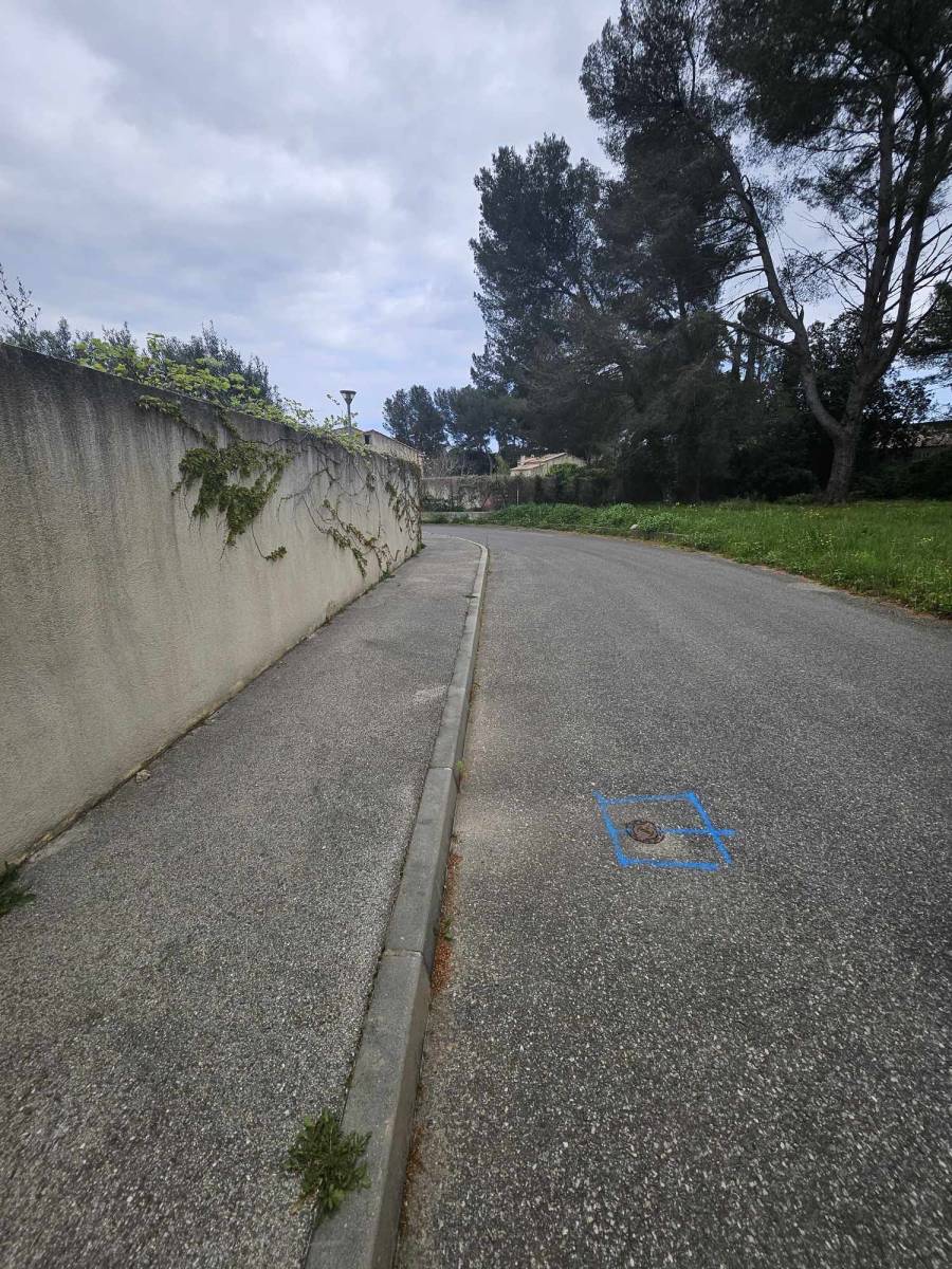 positionnement de la fuite sur la chaussée