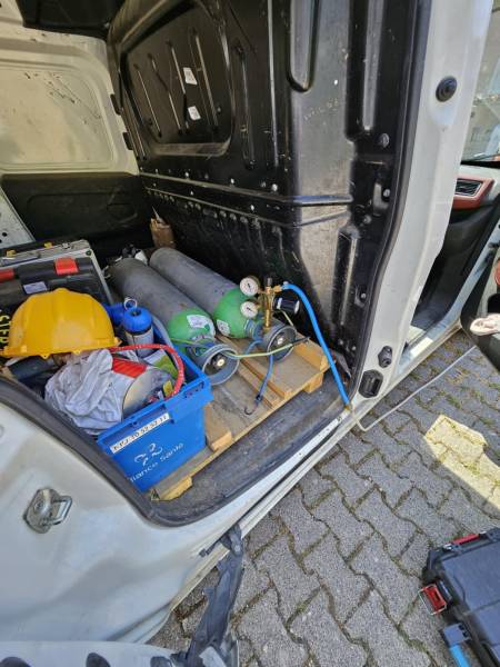 Bouteilles de gaz dans le véhicule