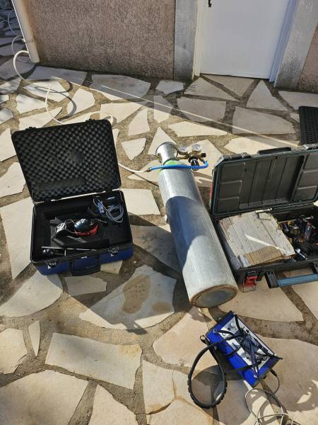 Matériel utilisé pour la recherche de fuite par gaz traceur à la Farlède à côté de Toulon var